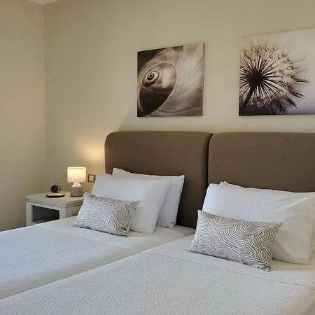 Vinieris Villas - Aktaia Καλιγάτα
