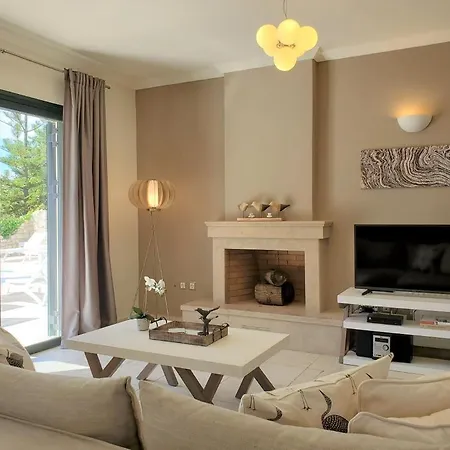 Βίλα Vinieris Villas - Aktaia *